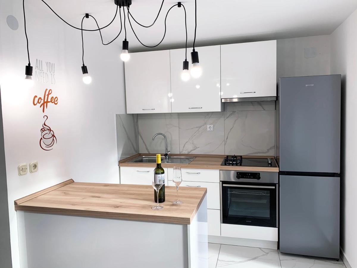 New Apartment Ema I Кърк Екстериор снимка