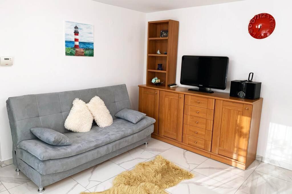 New Apartment Ema I Кърк Екстериор снимка