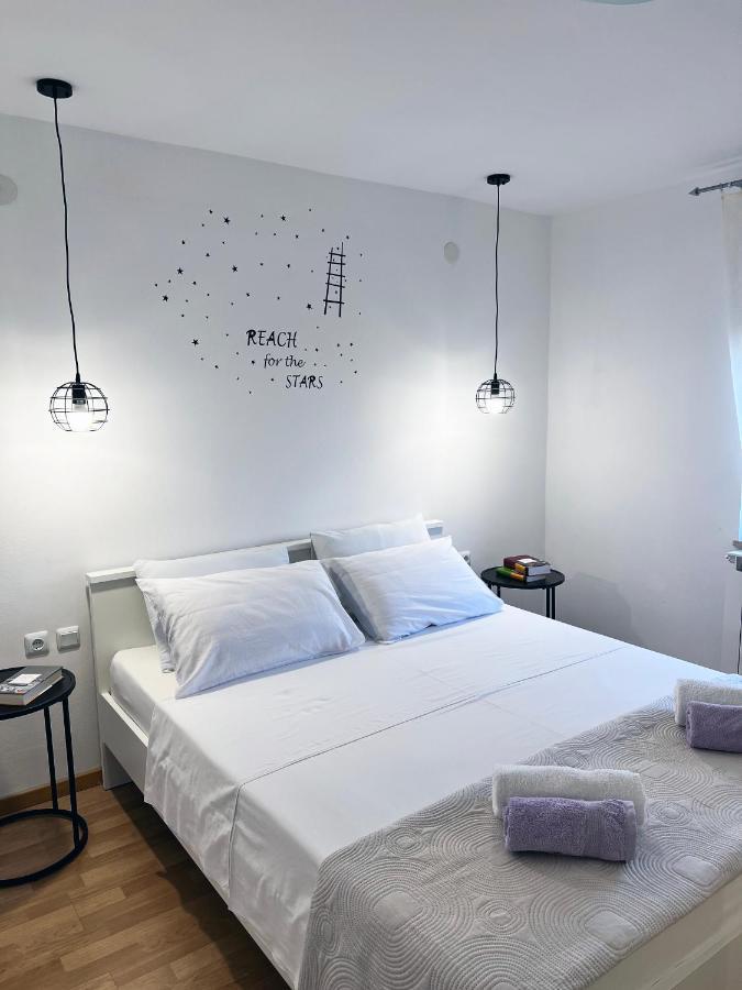 New Apartment Ema I Кърк Екстериор снимка